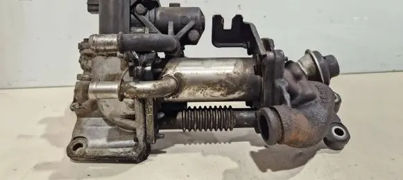 Renault Megane III EGR valve cooler 147355713r