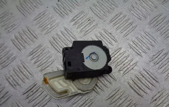 Renault Koleos II A/C air flow flap actuator/motor 503752-1170