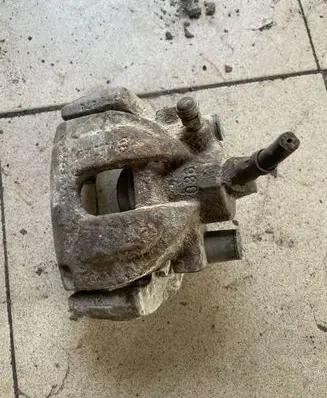 Volvo V70 Rear brake caliper