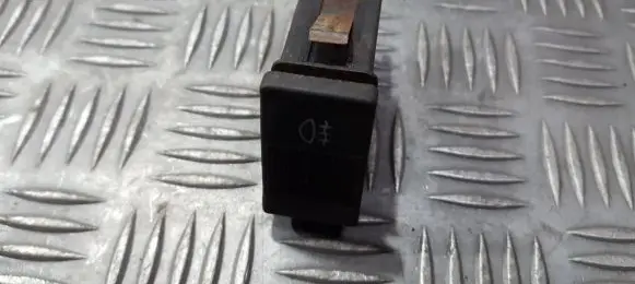 Fog light switch