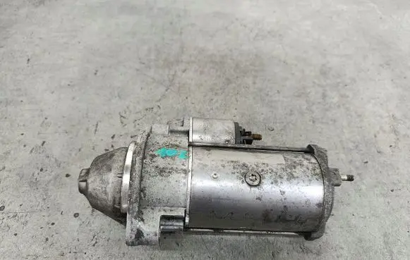Volkswagen PASSAT B5.5 Starter motor