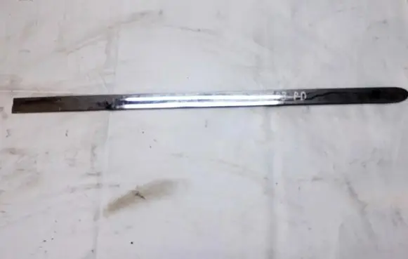 Toyota Avensis Verso Front door trim (molding) 