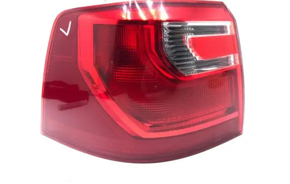 Seat Alhambra (Mk2) Rear/tail lights 7N5945095H