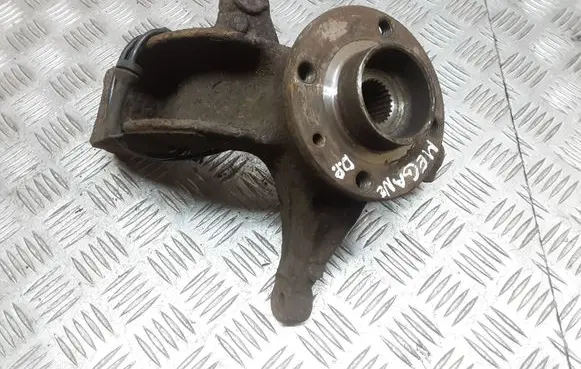 Renault Megane II Front wheel hub