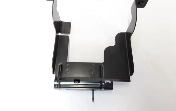 Battery bracket