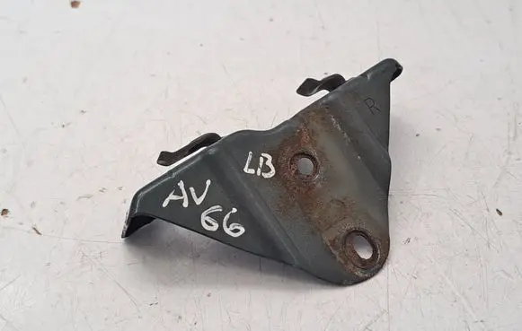 Toyota Avensis T250 Headlight/headlamp mounting bracket 5208105020