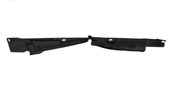 Renault Laguna III Fender end trim 668630011R
