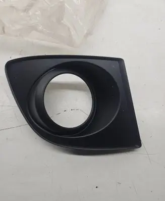 Volkswagen Routan Front fog light trim/grill 05113452AB