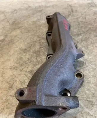 Exhaust manifold