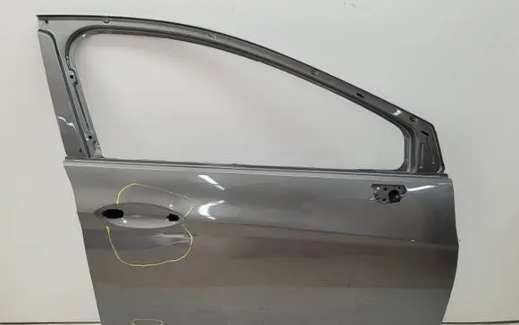 Opel Astra K Front door