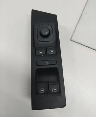Volkswagen PASSAT B7 Electric window control switch 1K4959857B