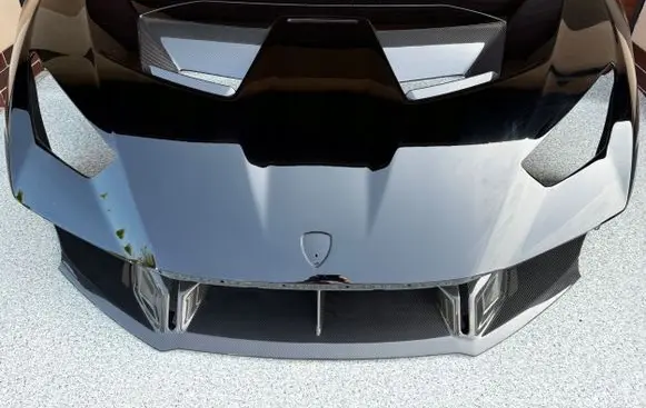 Lamborghini LP 610-4 Engine bonnet/hood 4T0.STO