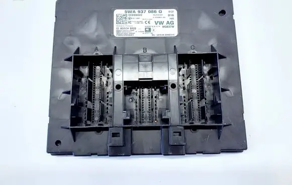 Skoda Octavia Mk4 Central body control module 5WA937086Q