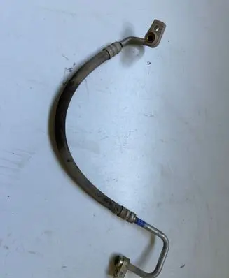 Air conditioning (A/C) pipe/hose