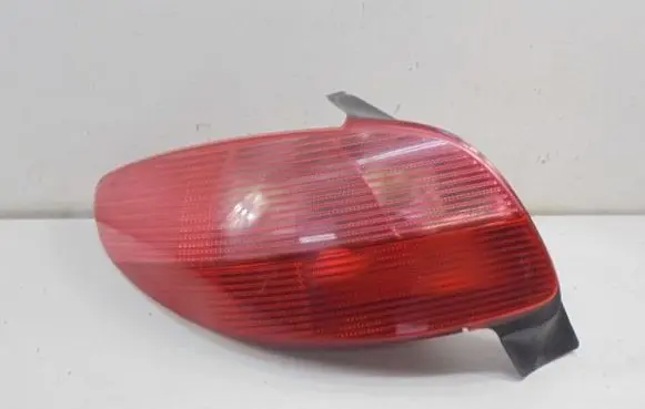 Peugeot 206 CC Rear/tail lights 2531G