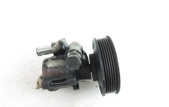 Seat Ibiza II (6k) Power steering pump 030145157