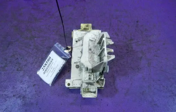 Ford Focus Rear door lock