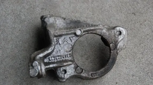Citroen Jumpy Driveshaft support bearing bracket 9678074180
