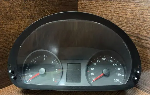 Volkswagen Crafter Speedometer (instrument cluster) 1042993 9069004300