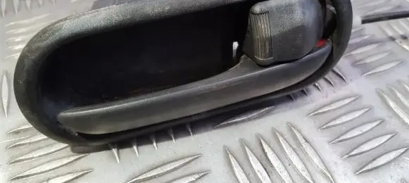 Mazda 2 Front door interior handle