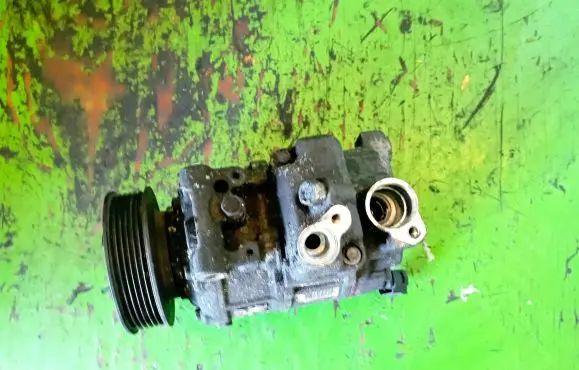 Audi A4 S4 B8 8K Air conditioning (A/C) compressor (pump) 8K0260805E