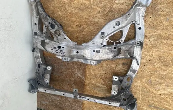 BMW 5 F10 F11 Front subframe 6797643 6796693