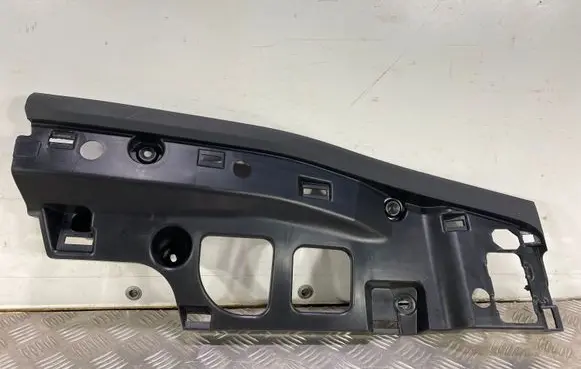 Alfa Romeo Stelvio Rear seat side bottom trim 156135891 STP10654
