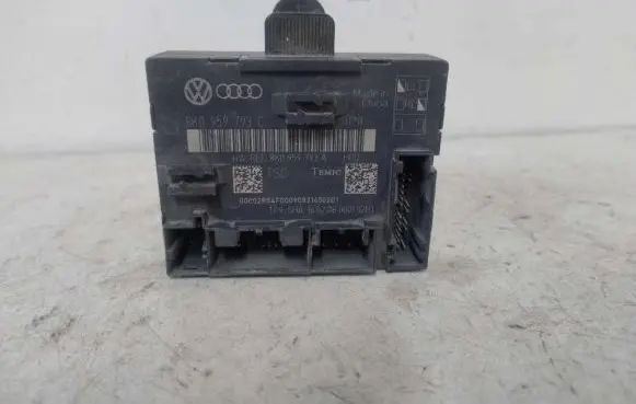 Audi A4 S4 B8 8K Door control unit/module 8K0959793C