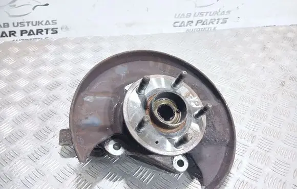 Opel Insignia A Front wheel hub spindle knuckle
