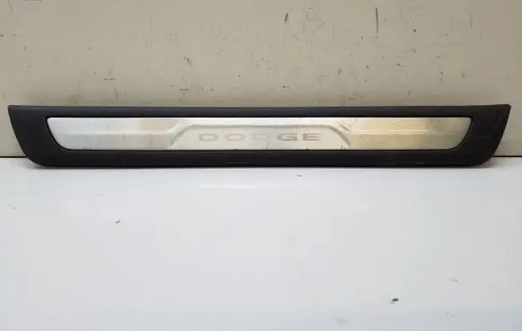 Dodge Durango Front sill trim cover 1SZ56DX9AA