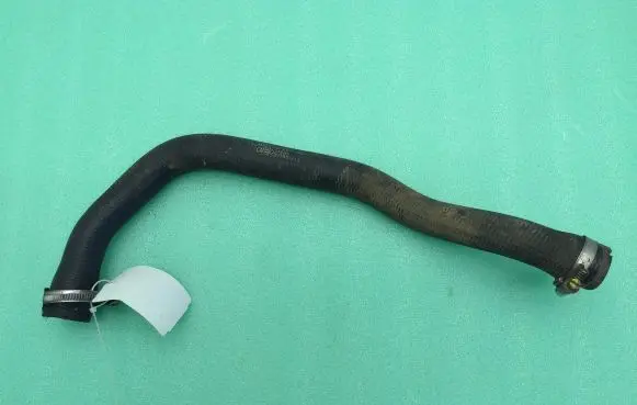 Land Rover Range Rover Sport L320 Engine coolant pipe/hose AH229F287AC