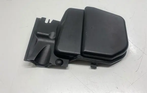 BMW 1 E81 E87 Other engine bay part 15677210
