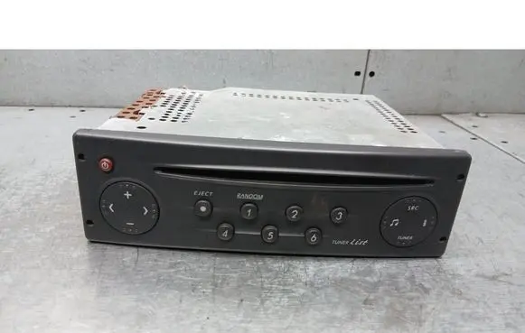 Renault Laguna II Radio/CD/DVD/GPS head unit 8200247962