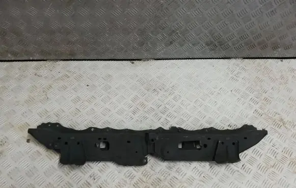 Toyota Yaris Radiator mount bracket