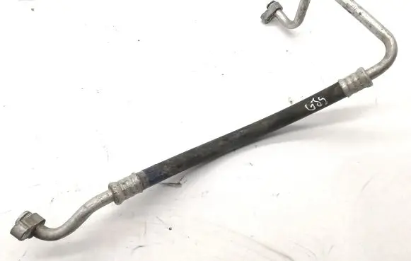Toyota Verso-S Air conditioning (A/C) pipe/hose