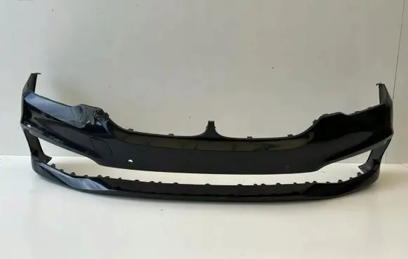 BMW 5 G30 G31 Front bumper 7385336
