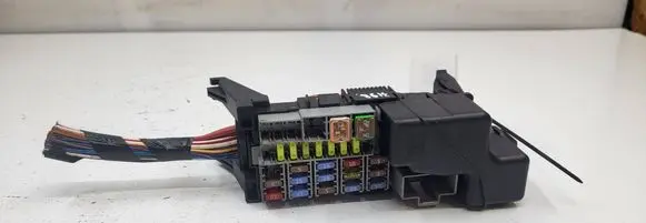 Volvo S60 Fuse module DP13800159HWB