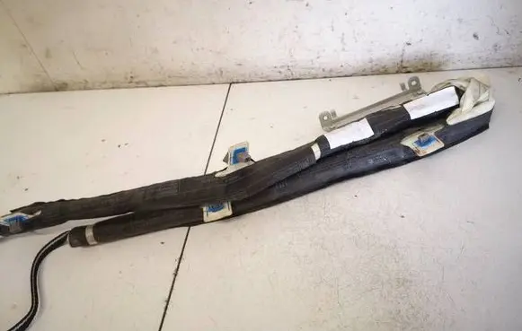 Toyota Yaris Roof airbag