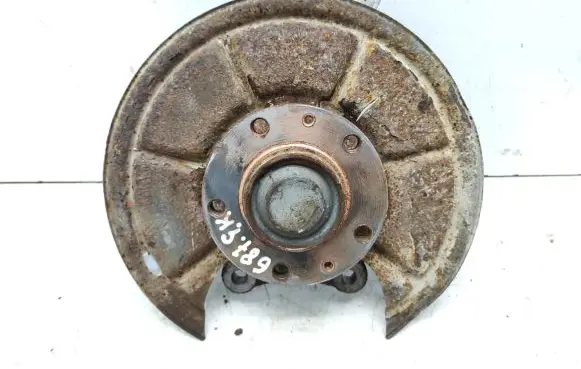 Peugeot 607 Rear wheel hub spindle/knuckle 