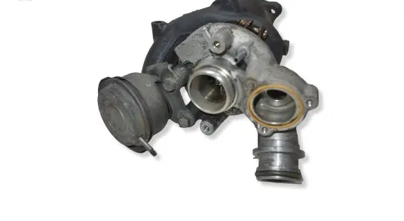 Volkswagen Golf VI Turbo 4937311030 03C145702C