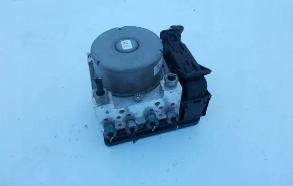 Ford Ka ABS Pump abskaJ7BC2B373AG