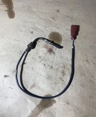 Volkswagen Golf Plus Exhaust gas temperature sensor 03G906088K 6X0973802A 964857