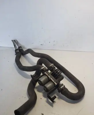 BMW X5 E53 Coolant heater control valve 6906652