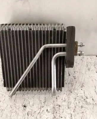 Air conditioning (A/C) radiator (interior)