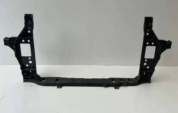 Hyundai i20 (GB IB) Radiator support slam panel 64101-C8000