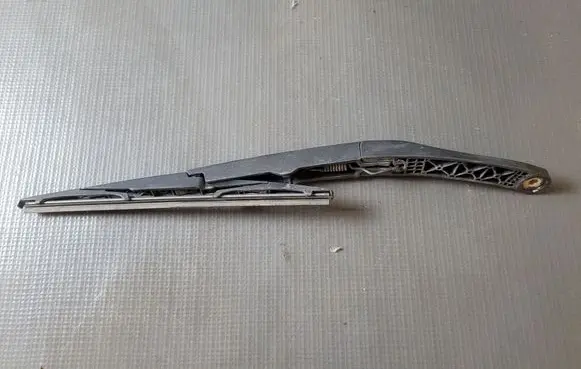 KIA Sportage Rear wiper blade 