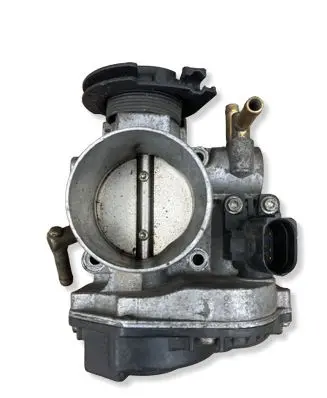 Volkswagen Golf IV Throttle valve 06A133066E I42699 408236111007