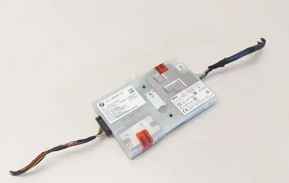 BMW 3 G20 G21 Aerial antenna amplifier 5A7C811 12822810 5123066084