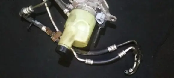 Volvo V50 Power steering pump 30741955 5n513k514ad
