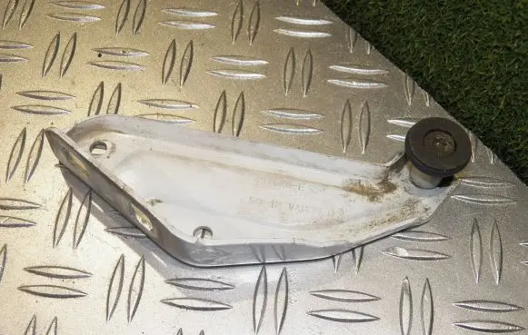 Mercedes-Benz Citan W415 Sliding door upper roller guide/hinge 497626 497626E